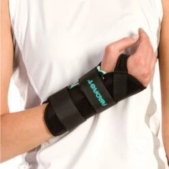Aircast A2 Wrist Brace -Sports Protective Gear Store aircast a2 wrist brace 64