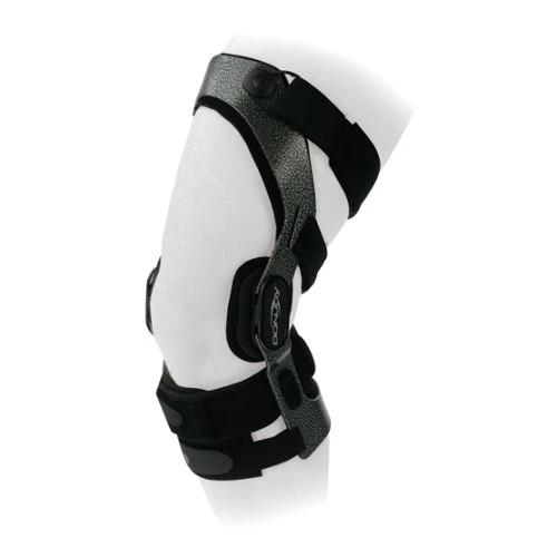 Donjoy Armor Professional Knee Brace 3 Donjoy Armor Professional Knee Brace