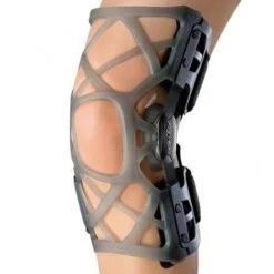Donjoy OA Reaction Web Left Medial/Right Lateral Knee Brace