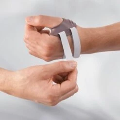 Push Ortho CMC Thumb Brace -Sports Protective Gear Store push ortho thumb brace cmc product 032