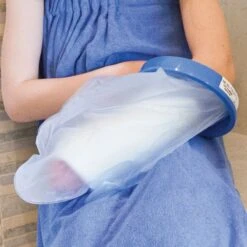 Seal-Tight Original Child Short Arm Cast And Bandage Protector (31cm)